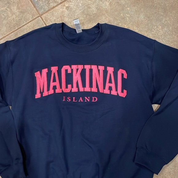 NWOT Mackinac Island Sweatshirt - Picture 2 of 6